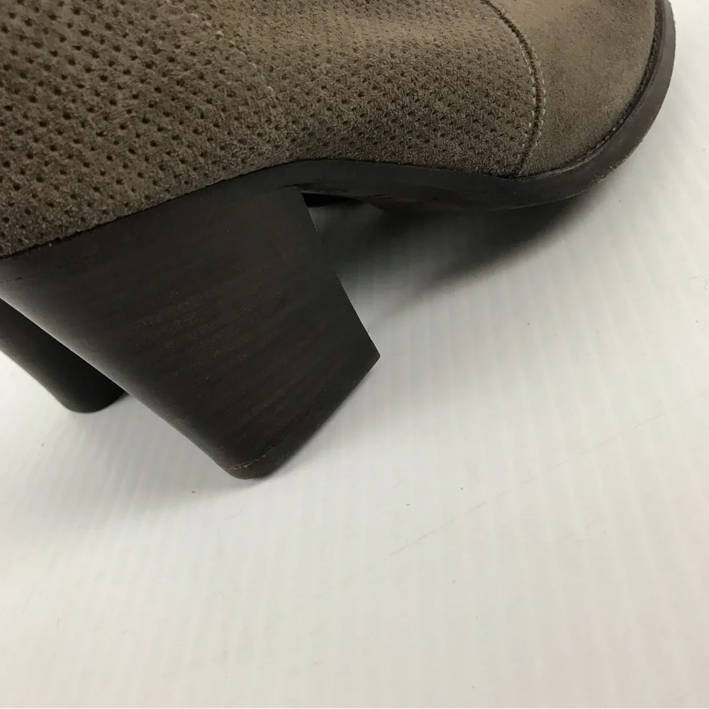 Aquatalia Fia Perforated Ankle Suede Boots Women's Size 7 - Picture 5 of 9